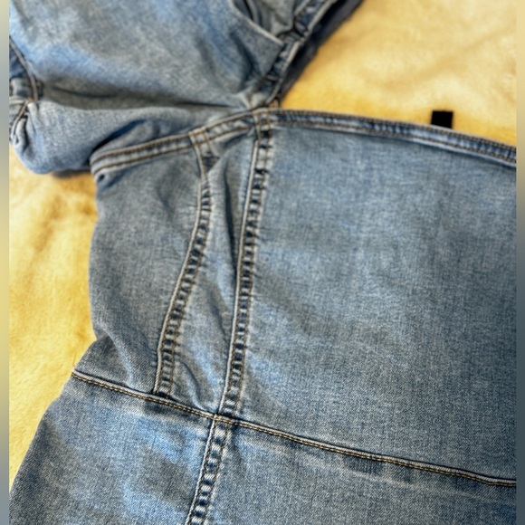 ๐๐ฒ๐ท๐ฒ ๐๐ฎ๐ช๐ท ๐น๐พ๐ฏ๐ฏ๐ ๐ญ๐ป๐ฎ๐ผ๐ผ - Picture 2 of 3